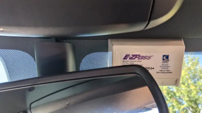 ¿Puedo usar mi E-Zpass en otro carro?